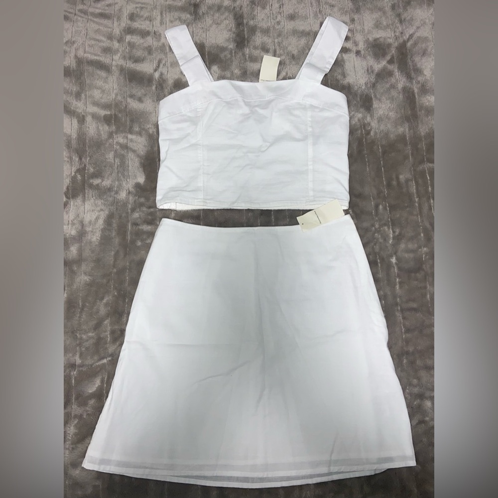 NWT Abercrombie & Fitch White Two-Piece Crop Top & Skirt Set